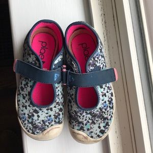 Plae Mary-Jane style sneakers